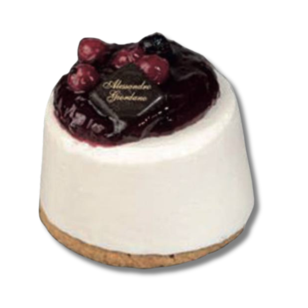 Red Fruit Cheesecake – Italian Dessert with Rum-Soaked Dough